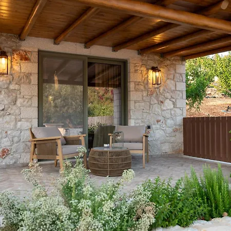 ゲストハウス Plasis Country 2 イリア