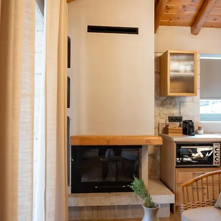 Plasis Country 2 ゲストハウス 4*