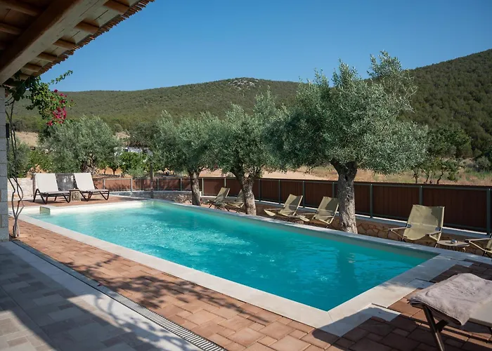 Plasis Country 2 4* Iria