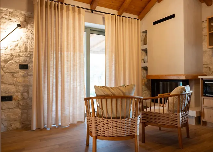 Plasis Country 2 Casa de hóspedes 4*